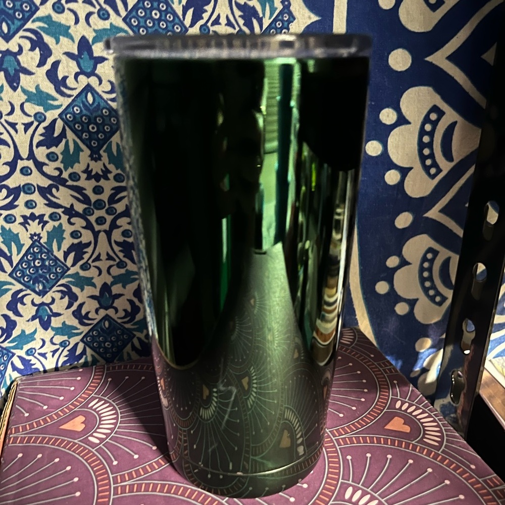 Shiny Green Tumbler